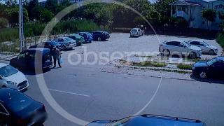 Criminalul din Caracal filmat alături de un bărbat la câteva minute după moartea Alexandrei