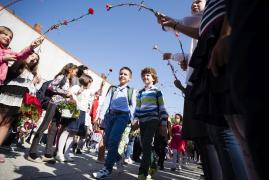 Guvernul vrea prelungirea vacanței de vară cu o săptămână. O zi liberă în plus pentru bugetari în august