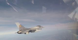 Pregătirea intensă de care ai nevoie pentru o carieră de pilot pe avioane de luptă