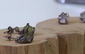 Proverbele româneşti au devenit sursă de inspiraţie pentru designerii noştri