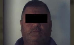 O româncă de 19 ani a destructurat o rețea de proxeneți, în Italia