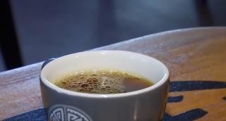 Povestea unei cești de cafea. Din țări exotice, pentru dimineți pline de energie