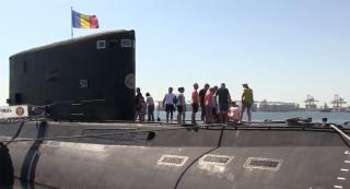 Portul militar din Constanţa, luat cu asalt de mii de turişti