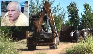 Anchetatorii au adus un excavator în curtea casei criminalului în serie Gheorghe Dincă