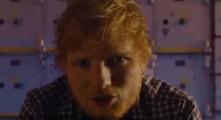 Ed Sheeran a lansat o sticlă de ketchup personalizată