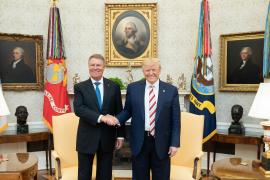 Preşedintele României şi Donald Trump au discutat despre îmbunătăţirea parteneriatului dintre ţări