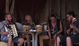 Peste o mie de turişti cehi au venit în România pentru un festivalul de muzică din Clisura Dunării