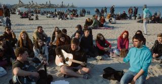 Peste 180.000 de turişti, aşteptaţi weekend-ul acesta pe litoral