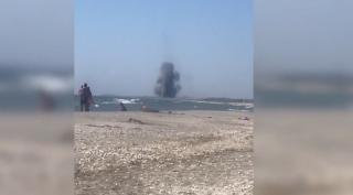 Imagini cu exploziile de pe plaja Vadu, surprinse de turişti (Video)