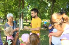 Povești cercetași și "spiriduși" în Grădina Valorilor Româneşti