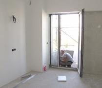 Românii, meșteri în propria casă. Cât costă renovarea unei locuințe