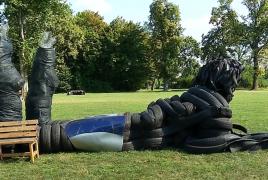 Studenţii Universităţii de Arte din Bucureşti au făcut artă din obiecte reciclate