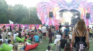 Toamna numărăm festivalurile. Prima ediție „Fall in Love” a avut loc la Palatul Mogoşoaia