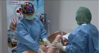 În Bucureşti s-a deschis un nou centru de pregătire pentru asistentele medicale şi moaşe