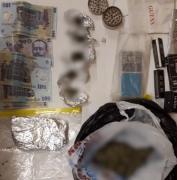 Tineri prinși cu droguri în lenjeria intimă, la un festival de muzică