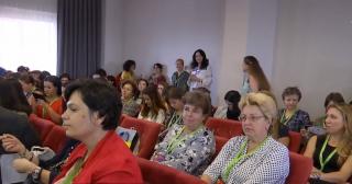 Peste 400 de profesori din toată ţara au deschis cea de a 12-a ediţie a Conferinţei Anuale Fischer International