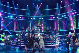 A început jocul transformărilor,  "Te cunosc de Undeva"