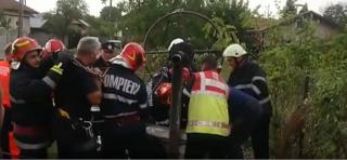 Doi fraţi morţi după ce au coborât într-o fântână, în Dâmboviţa