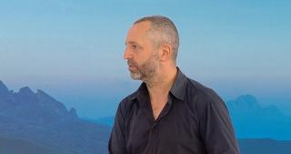 Reguli pentru o drumeție frumoasă și sigură pe munte