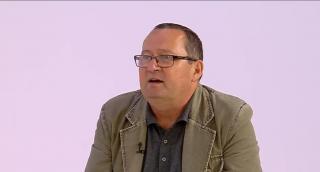 Cât ne învață școala despre viața de adult. Sfaturi de la Marian Staş, expert în educaţie