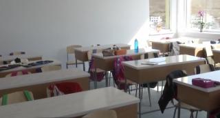 În Floreşti, autorităţile au ridicat o şcoală nouă de la zero