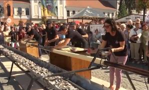 Cel mai mare kurtos kalacs din Ținutul Secuiesc are 14 metri