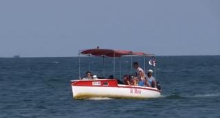 Turiştii se bucură, pe litoral, de ultimele zile cu temperaturi ridicate