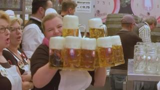 Oktoberfest a început la Munchen. Festivalul berii a ajuns la 186-a ediție