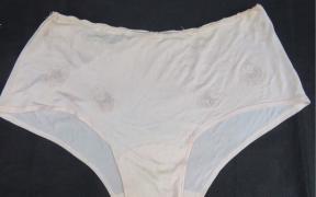 Lenjeria intimă a Evei Braun, scoasă la licitaţie pentru suma de 4.000 de euro