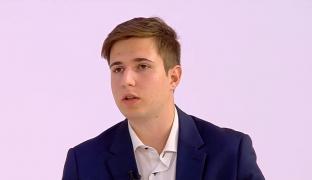 Radiaografia școlii românești. Mii de tineri părăsesc România