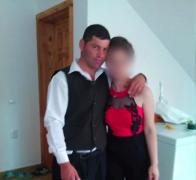 Tânâră mamă din Prahova, înjunghiată de soțul gelos. Bărbatul și-a luat viața după atac