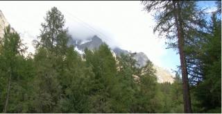 Autorităţile din Italia şi Franţa în alertă, după ce un gheţar din Mont Blanc este în pericol să se prăbuşească
