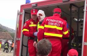 Exercițiu de amploare al IGSU: incendiu uriaș de vegetație în Hunedoara