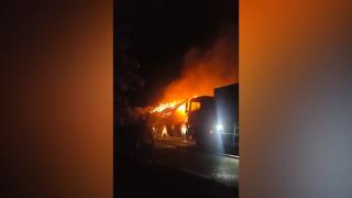 Doi soți au murit în casa complet distrusă de flăcări, în Suceava (Video)