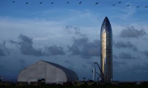 Elon Musk a prezentat naveta spațială pe care vrea să o trimită pe Marte (Video)