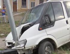 Accident cumplit în Braşov. O fetiţă de opt ani şi o bătrână au murit, iar un băieţel se zbate între viaţă şi moarte