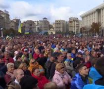 Mii de oameni au protestat la Kiev, după acordul cu separatiștii