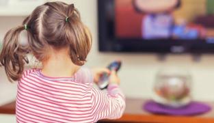 Autismul virtual, simptome și factori de risc. Sfaturile specialiştilor