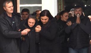 Lacrimi şi durere la înmormântarea victimelor accidentului cu 10 morţi din Ialomiţa