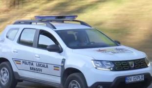 Doi pui de urși dau târcoale într-un cartier din Brașov