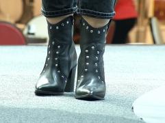 Fără dureri de spate, cu pantoful ales corect. Ce încălţări preferă vedetele