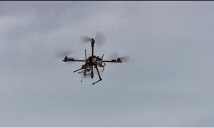 Zeci de români blocaţi pe aeroportul din Budapesta, închis din cauza dronelor