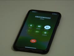 Linie telefonică gratuită pentru persoanele care suferă de depresie