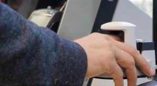 Plata cu amprenta, metodă nouă practicată deja în unele supermarketuri