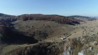 Fundătura Ponorului, un colţ de rai, ascuns în Munţii Şureanu