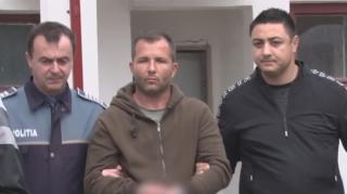 Fata găsită plină de sânge pe stradă, în Pucioasa, victima unui șofer de microbuz școlar