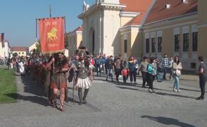 Garda Apullum, care păzește cetatea Alba Carolina, sărbătorește 7 ani de la înființare