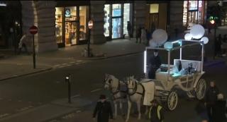 Paradă cu trăsuri de Halloween, în Londra (Video)