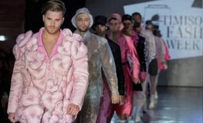 Manifestul tinerilor designeri, în cadrul celei de-a treia ediție a Timişoara Fashion Week
