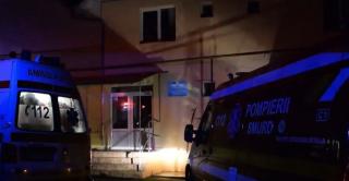 Incendiu la un imobil al Căminului de Bătrâni din Nuşeni. Nouă persoane evacuate